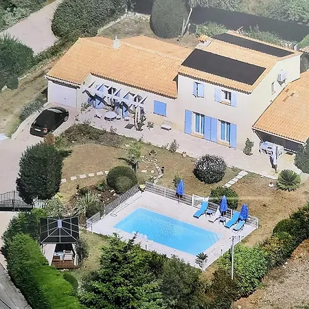 Mas Provencal 8 Pers, Air-conditioned Private Pool Vila