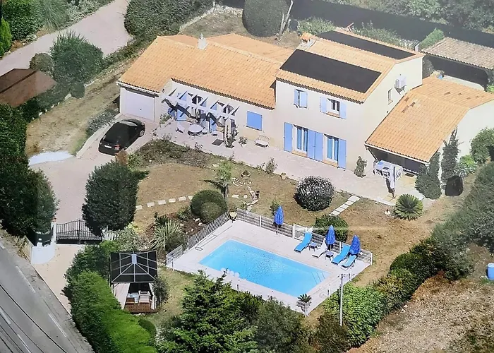 Mas Provencal 8 Pers, Air-conditioned Private Pool Vila